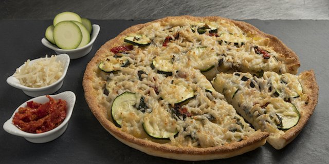 Vegan Mediterranean Pizza