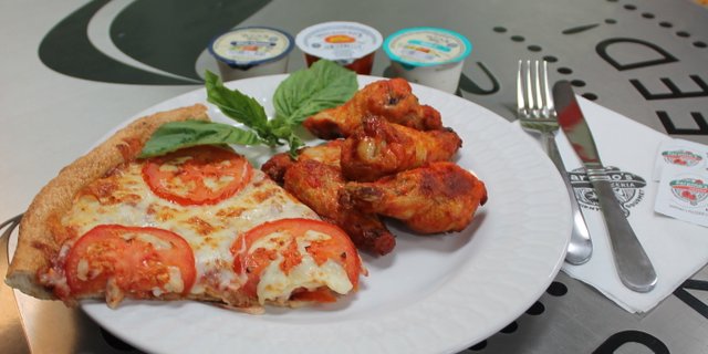 Pizza & Wings For 20 People