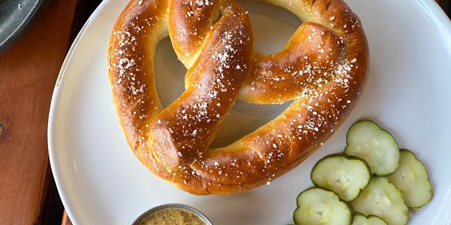 House Pretzel
