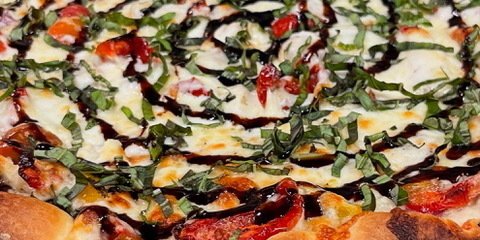 Caprese Pizza (Thin Crust)