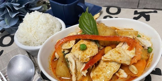 Massaman Curry ​