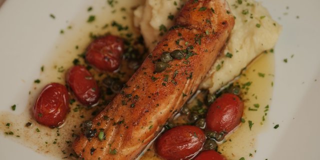 Salmon Oreganata
