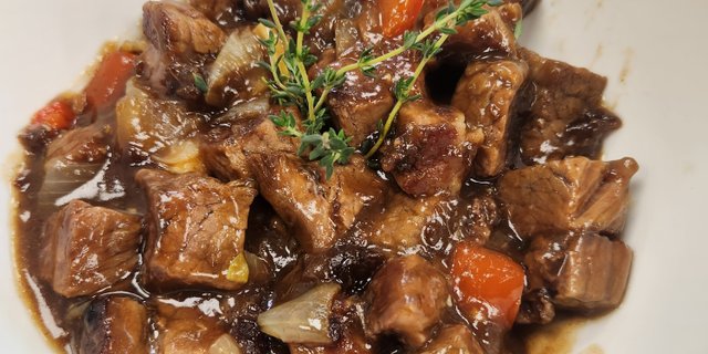 Braised Beef Tips Meal