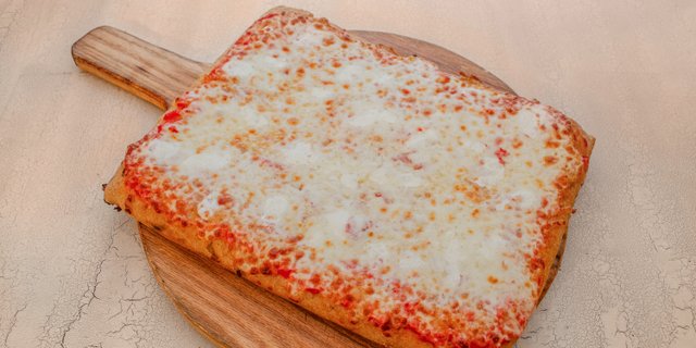 Gluten-Free Pizza Margherita Romana