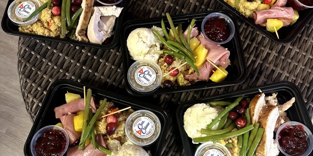Individual Vegan Thanksgiving Dinner Box