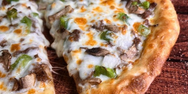 Italian Steak Hand-Tossed Pizza