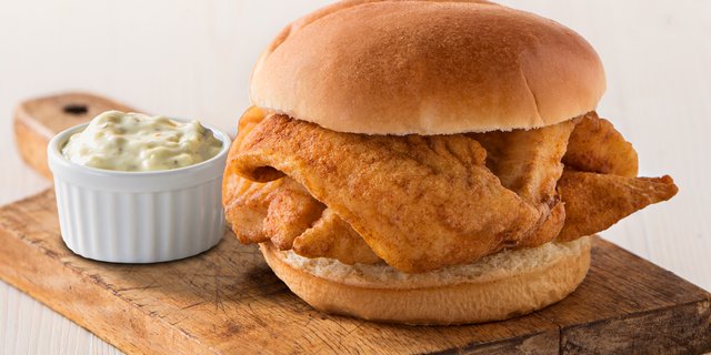 World's Best Fish Sandwich Boxed Lunch