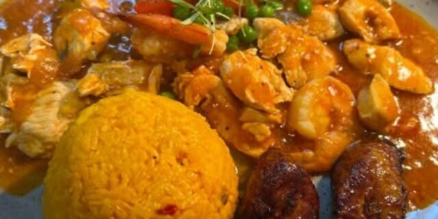 Pollo Con Camarones Enchilados
