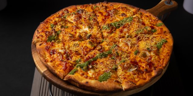 Gluten-Free Samosa Smash Pizza