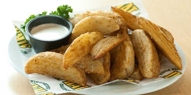 Seasoned Potato Wedges