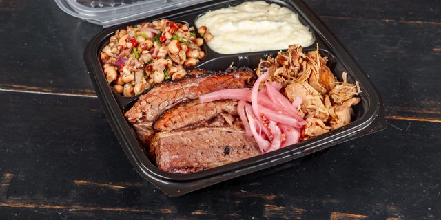 BBQ Platter Boxed Lunch