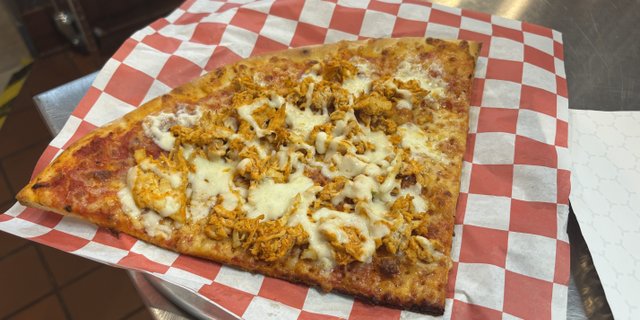 18" Large Chicken Pizza