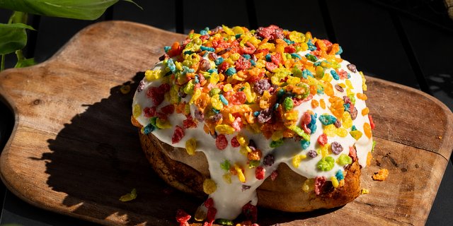 Loaded Fruity Pebbles Cinnamon Rolls