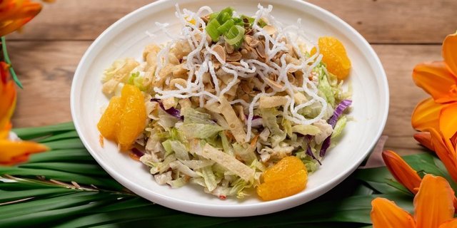 Individual Chinese Chicken Salad