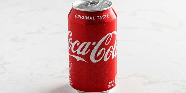 Coke (Can)