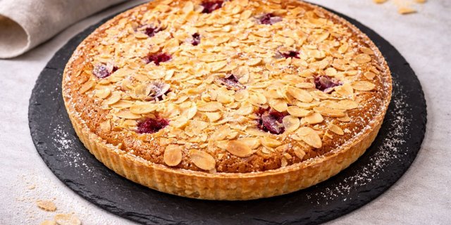 Raspberry & Almond Pie