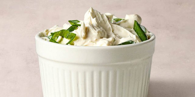 Chive & Onion Cream Cheese Schmear