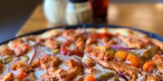 Barbeque Chicken Pizza w/ Cauliflower Crust