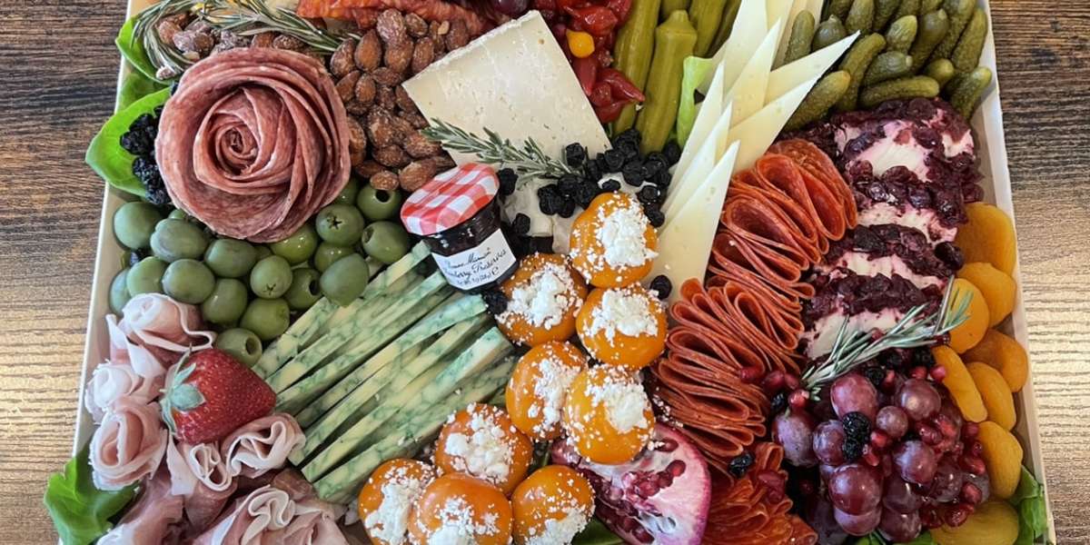 Luzianna Purchase & Cypress Market