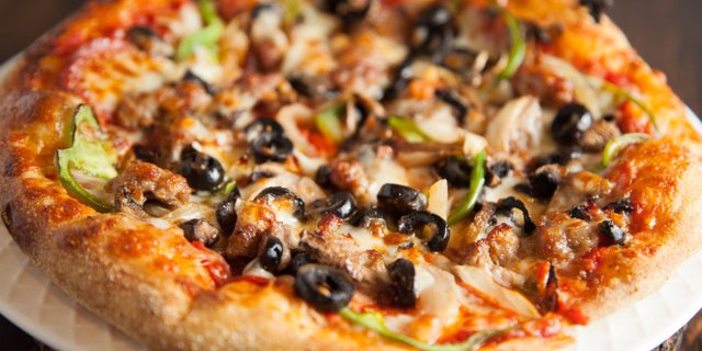 Supremo Pizza