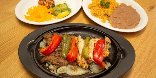 Beef & Chicken Fajitas