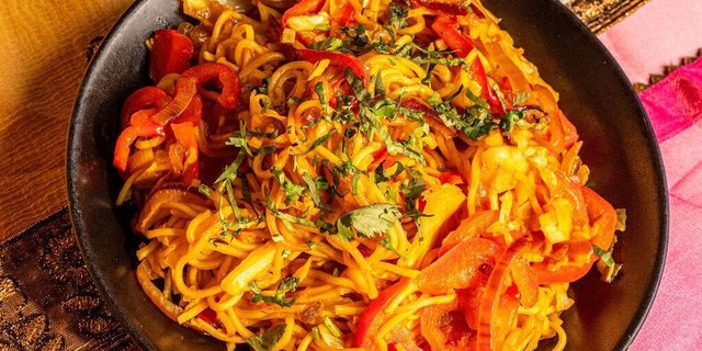 Hakka Noodles