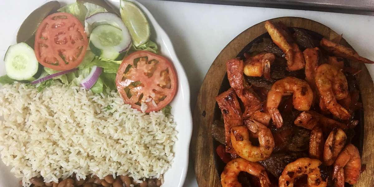 Fajitas Sports Bar and Restaurant Catering in Revere, MA 46 Revere St