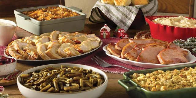 Turkey & Dressing & Sugar Ham Buffet w/ Three Sides