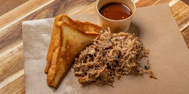 Garlic Pulled Pork