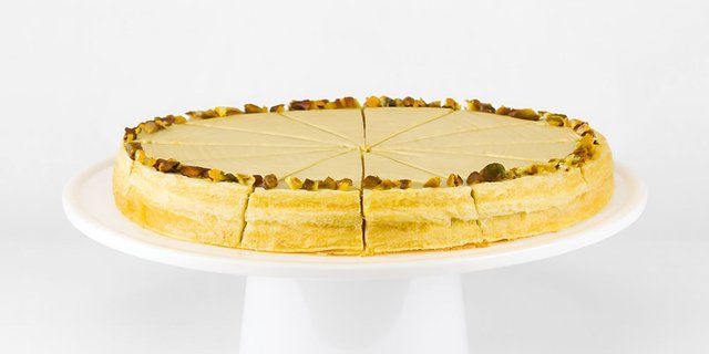 Half Height Pistachio Mille Crêpes