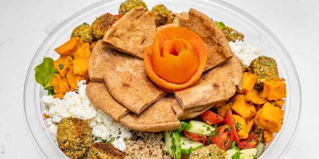 Mediterranean Cruise Salad