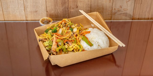 Chicken Yakisoba