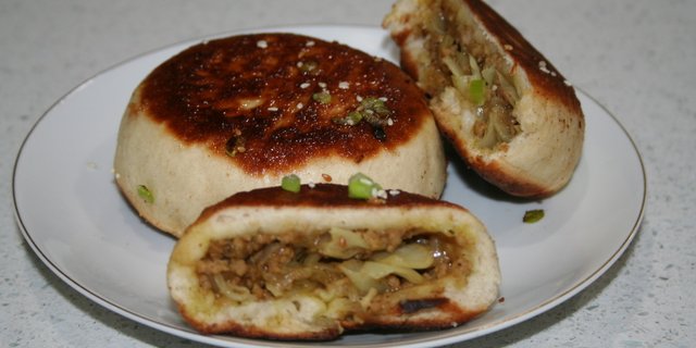 Beef & Veggie Pan-Fried Bun