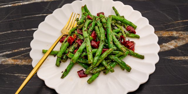 Sautéed String Beans