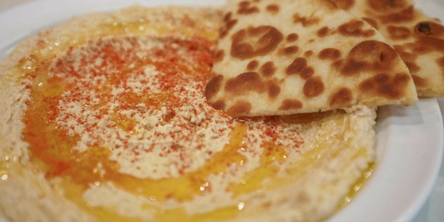 Side of Hummus w/ Pita