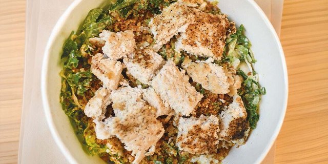 Chicken Kale Caesar Meal