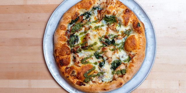Spinach Pesto Chicken Pizza