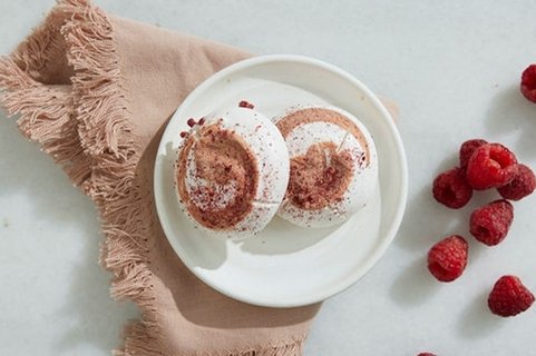 Raspberry Yogurt Meringue Cloud