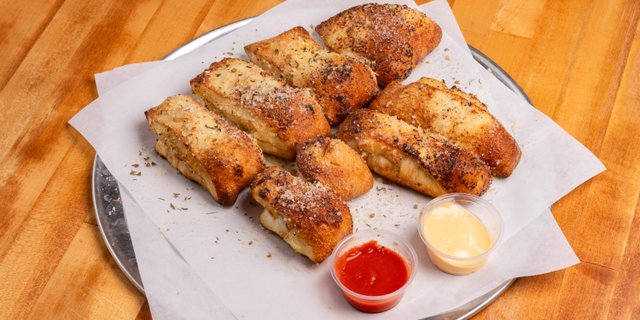 Mondo's Garlic Bread