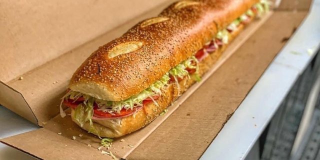 Italian Party Wedge