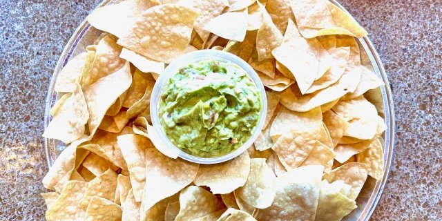 Chips & Guacamole
