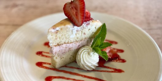 Strawberry Cream Pie