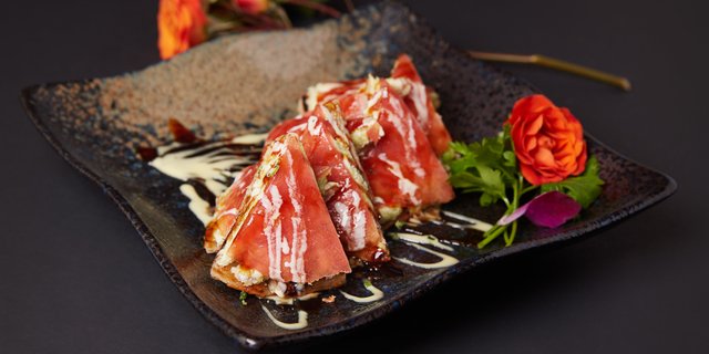 Tuna Pizza
