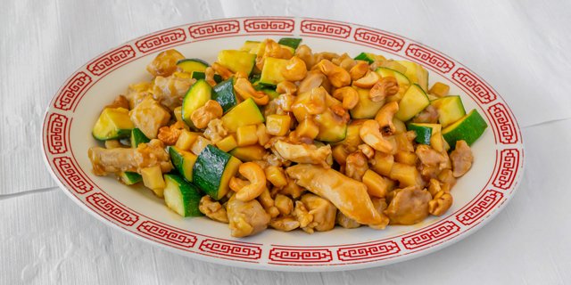 Cashew Chicken