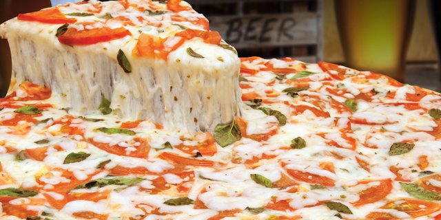 Margherita Traditional Large Pizza