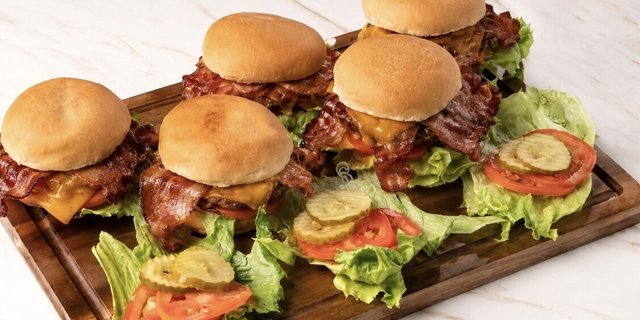 Bacon Cheeseburger Platter