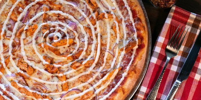 Buffalo Chicken Ranch Pizza