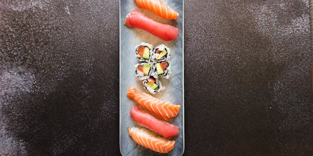 Salmon Avocado Combo