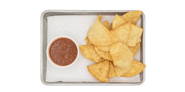 Tortilla Chips & Salsa Roja