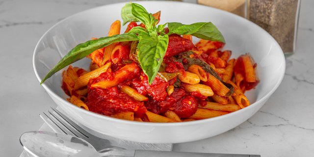 Penne Marinara Tray